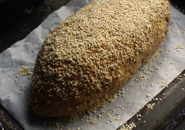 Seeded wheat and rye dough